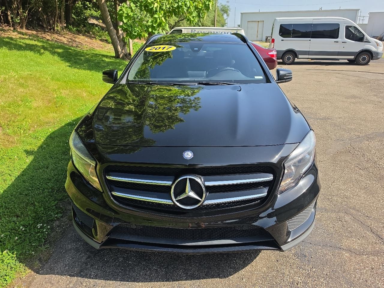 Mercedes-Benz GLA GLA 250 4MATIC SUV 2017