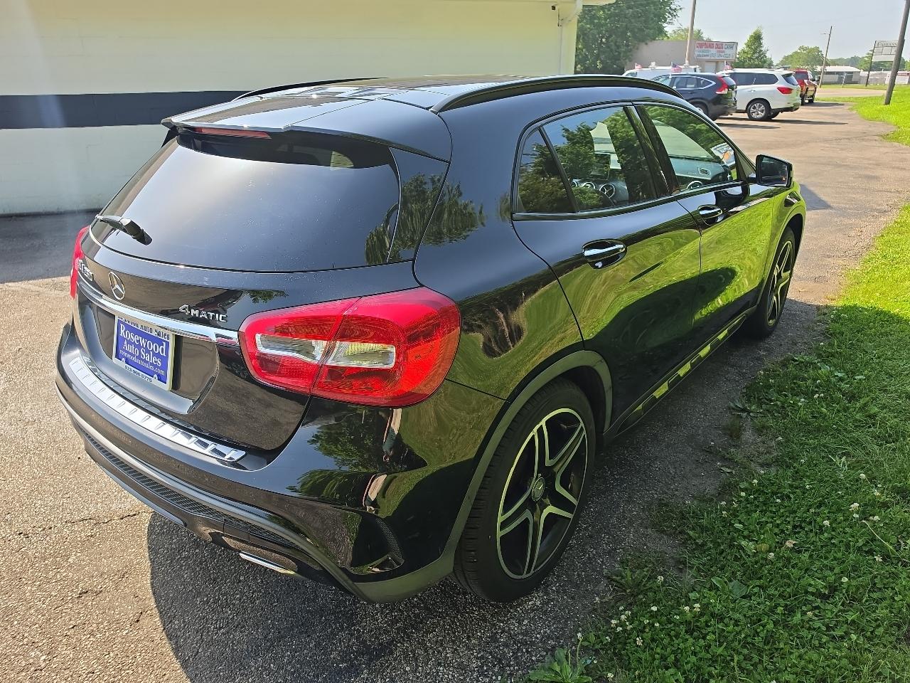 Mercedes-Benz GLA GLA 250 4MATIC SUV 2017