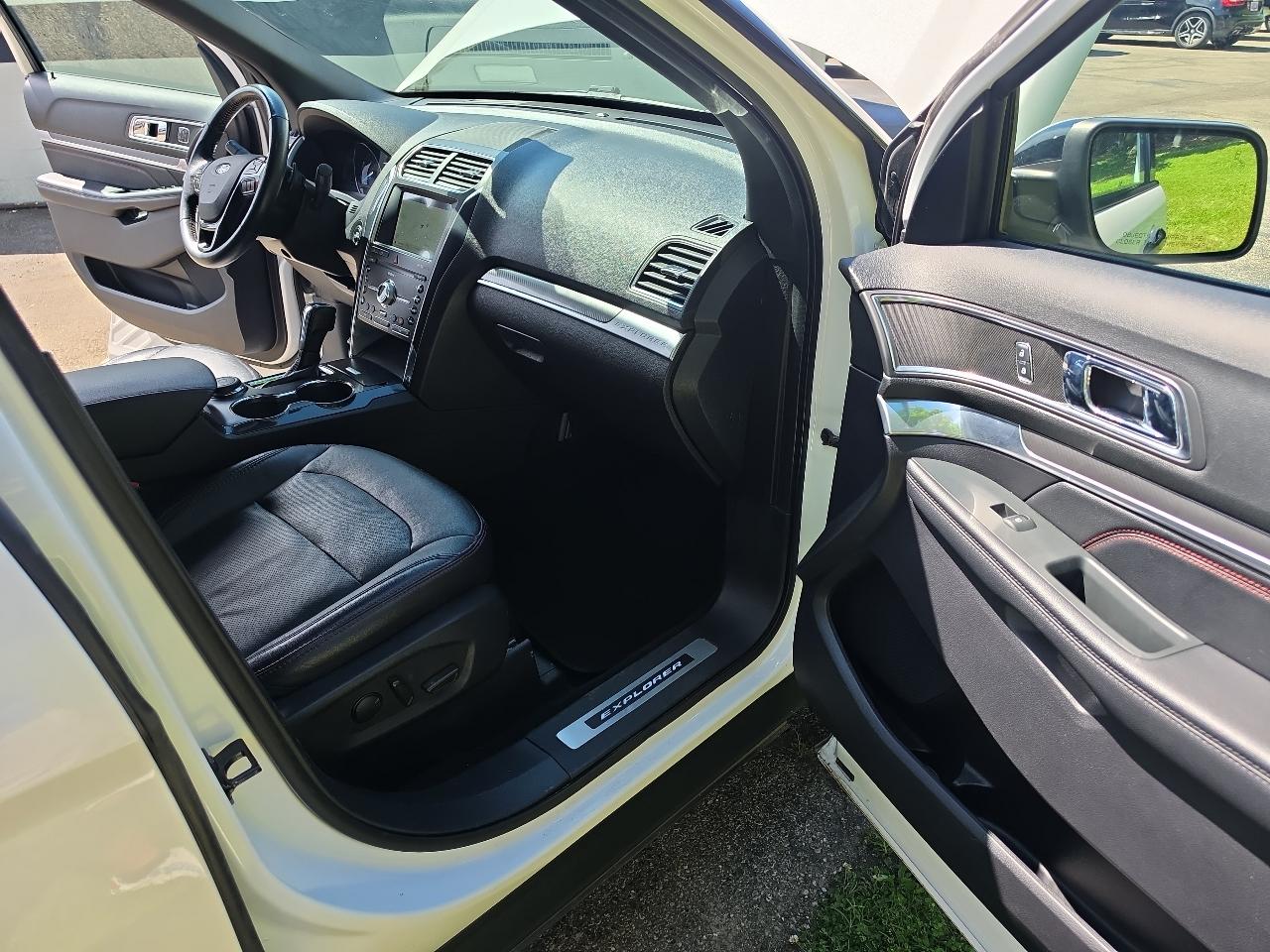 Ford Explorer Sport 4WD 2019
