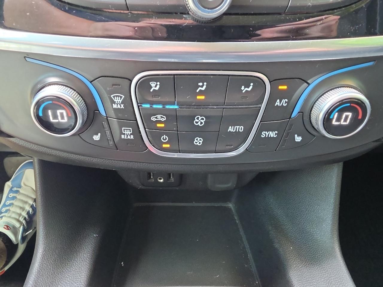 Chevrolet Traverse AWD 4dr LT Cloth w/1LT 2019