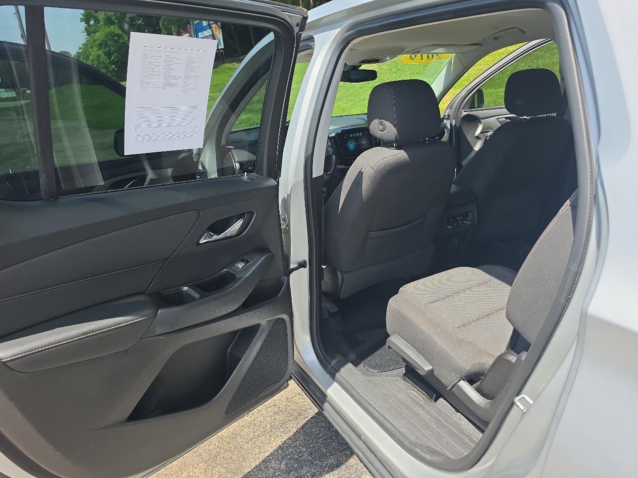 Chevrolet Traverse AWD 4dr LT Cloth w/1LT 2019