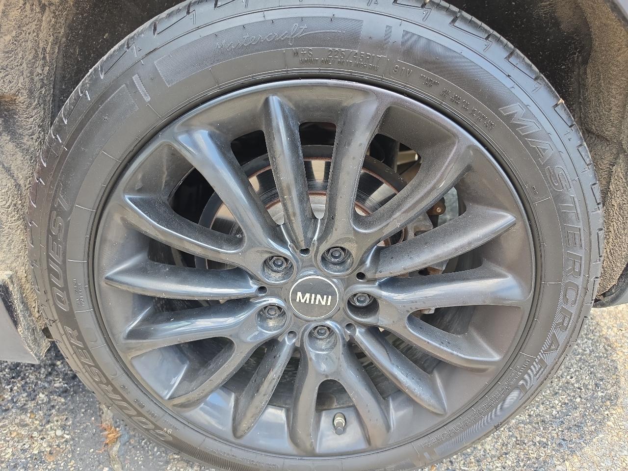 MINI Clubman Cooper ALL4 2017