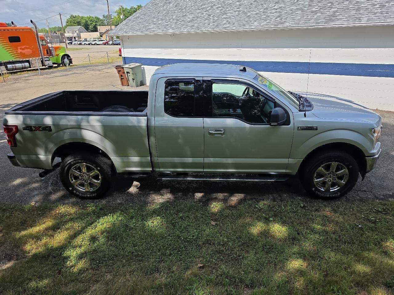 Ford F-150 XL 4WD SuperCab 6.5' Box 2019