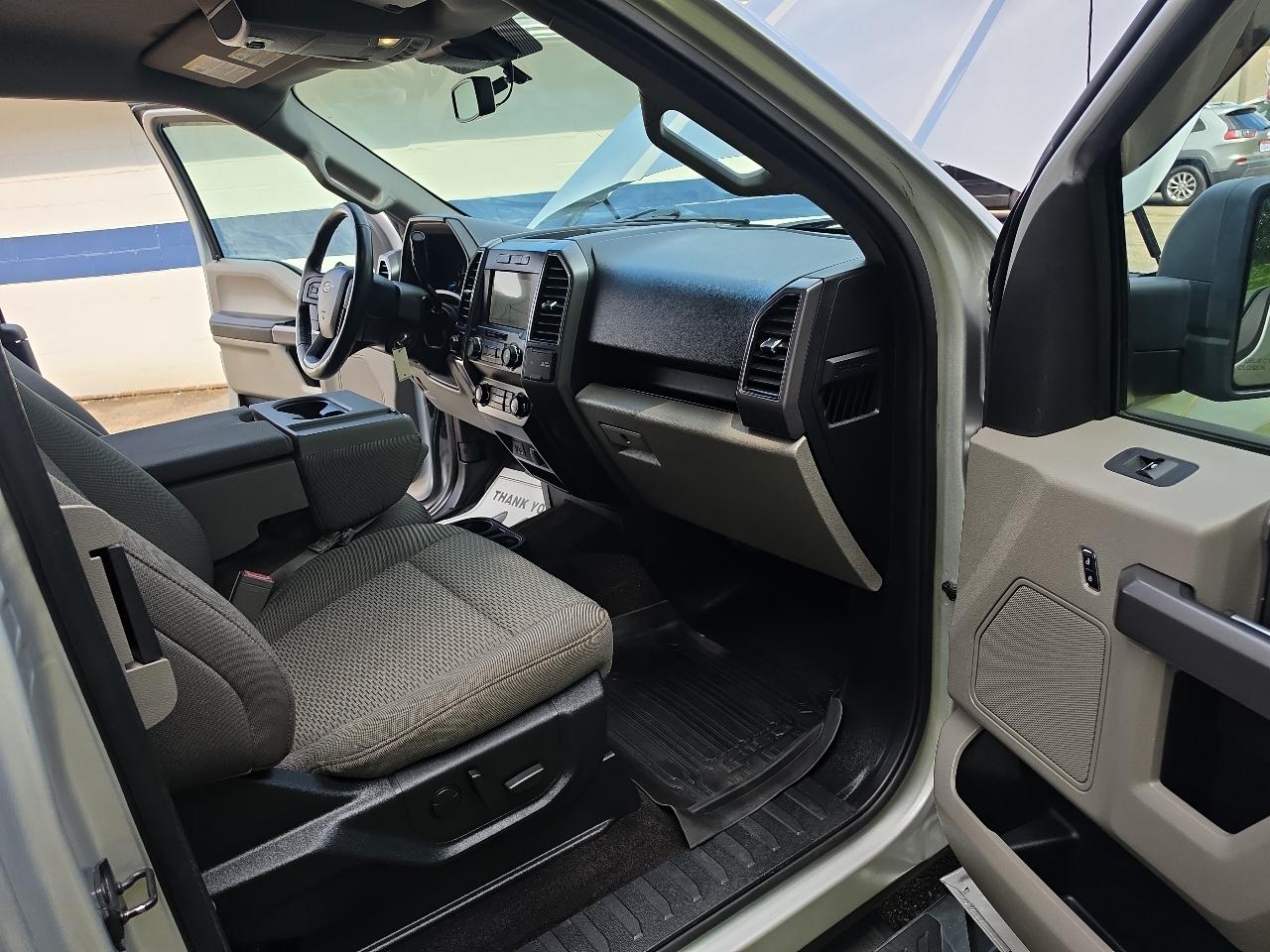 Ford F-150 XL 4WD SuperCab 6.5' Box 2019