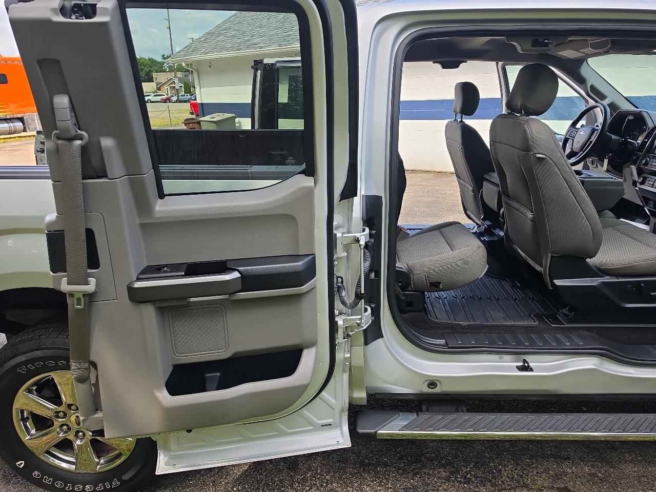 Ford F-150 XL 4WD SuperCab 6.5' Box 2019