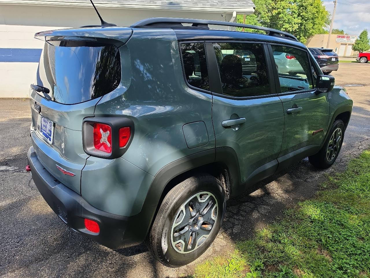 Jeep Renegade 4WD 4dr Trailhawk 2015