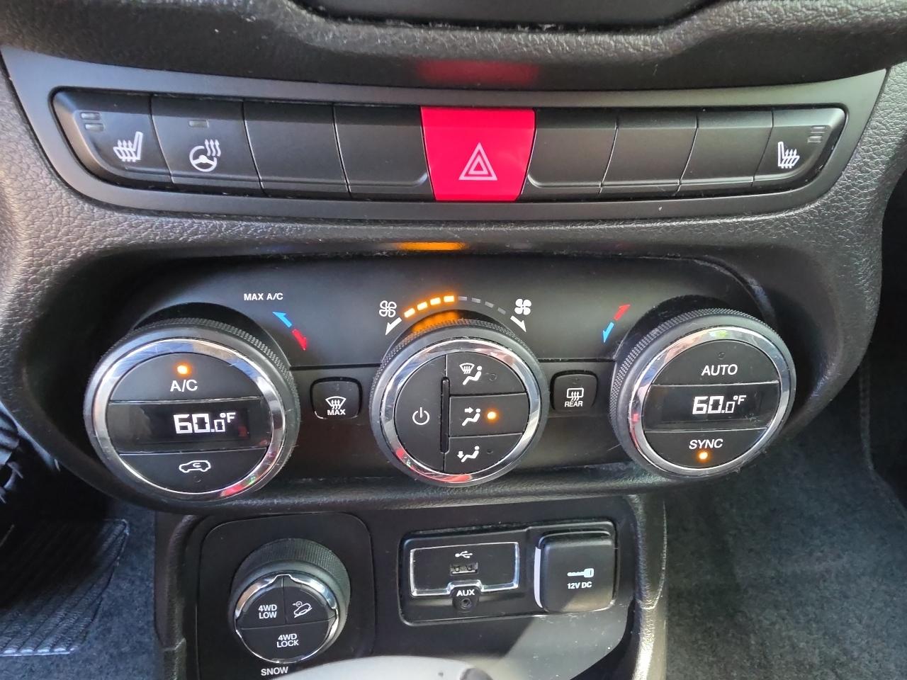 Jeep Renegade 4WD 4dr Trailhawk 2015
