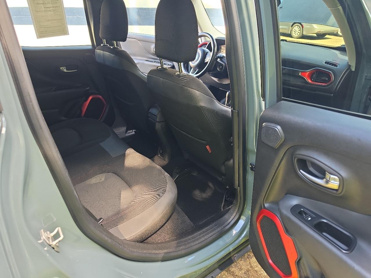 Jeep Renegade 4WD 4dr Trailhawk 2015