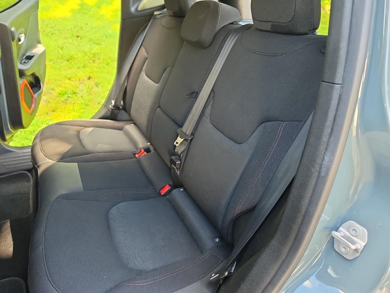 Jeep Renegade 4WD 4dr Trailhawk 2015