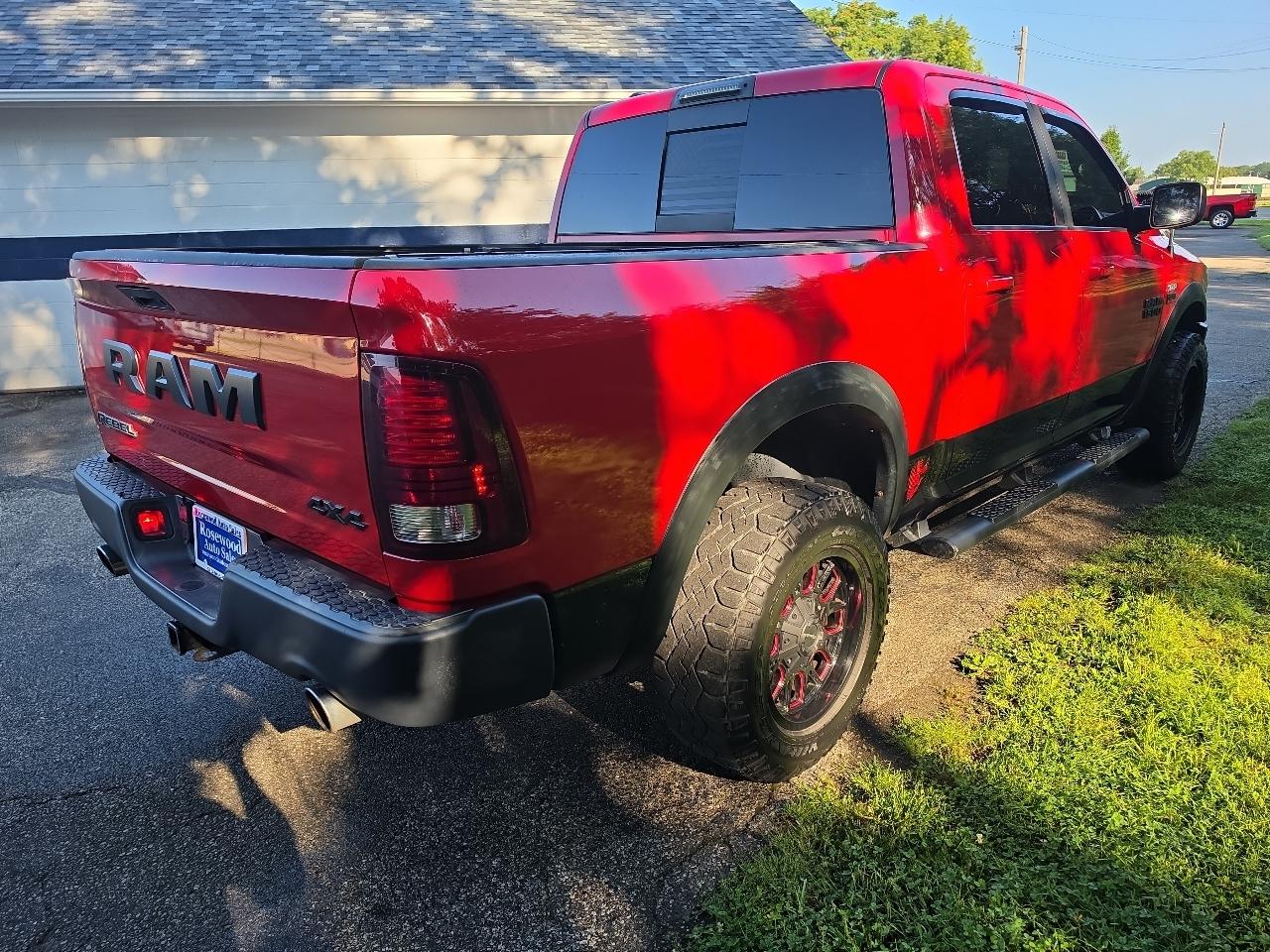 RAM 1500 4WD Crew Cab 140.5" Rebel 2016