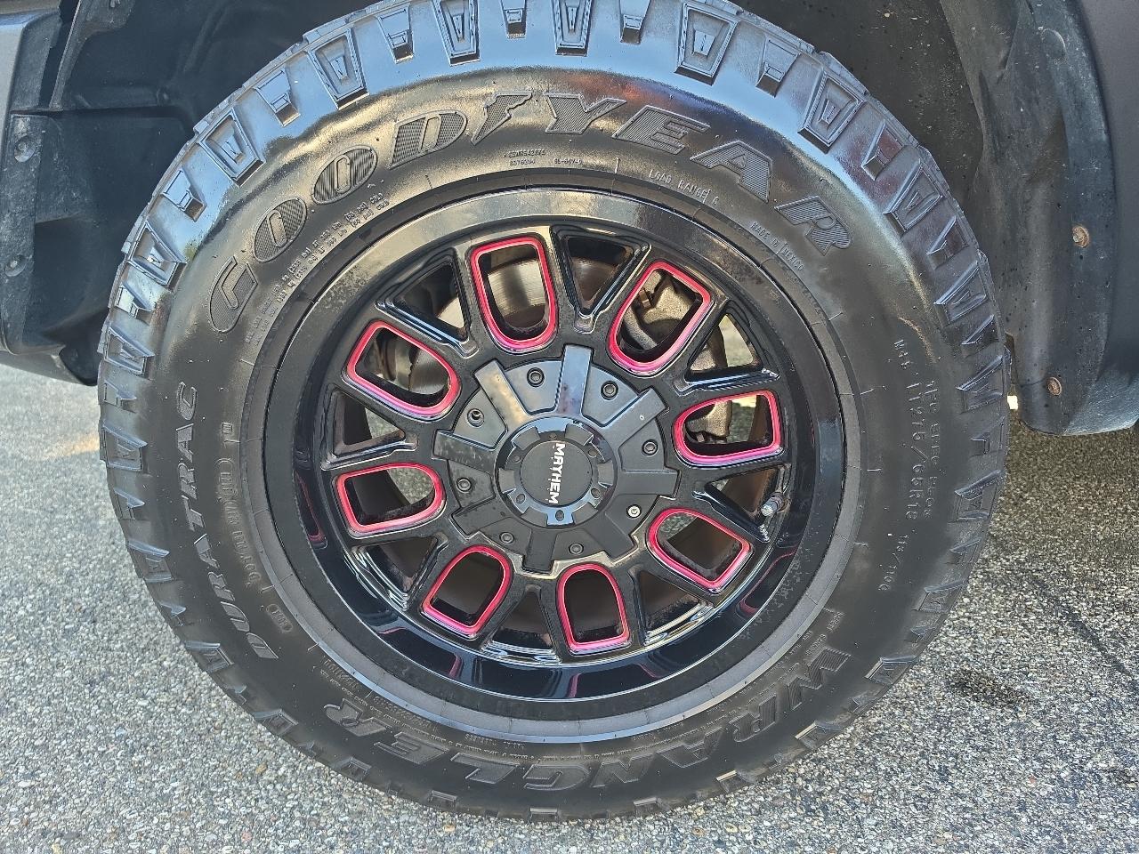RAM 1500 4WD Crew Cab 140.5" Rebel 2016