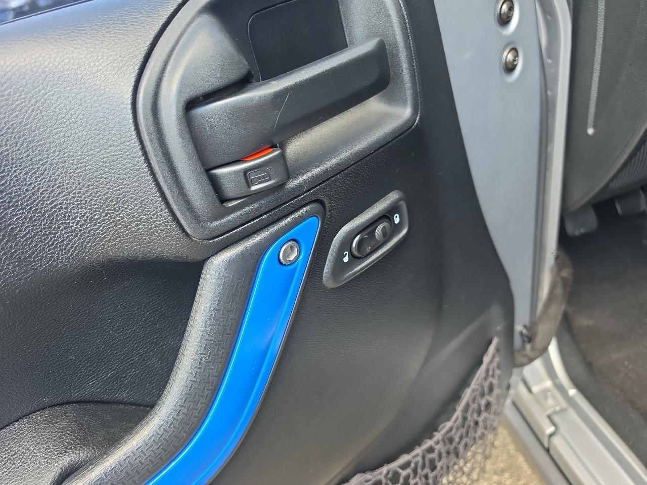 Jeep Wrangler 4WD 2dr Rubicon 2015