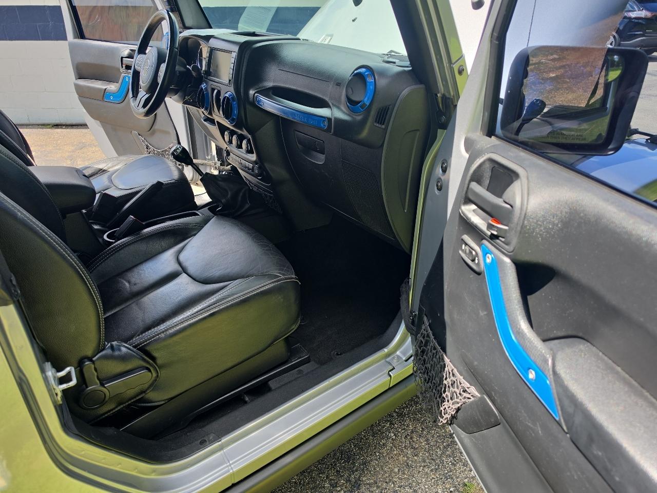 Jeep Wrangler 4WD 2dr Rubicon 2015