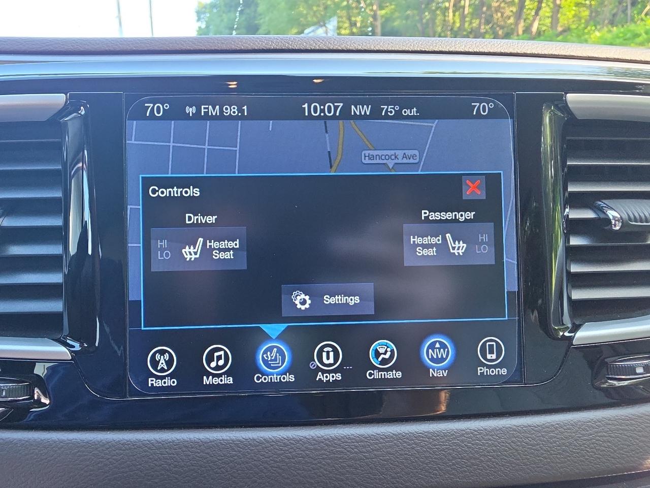 Chrysler Pacifica Touring-L FWD 2017