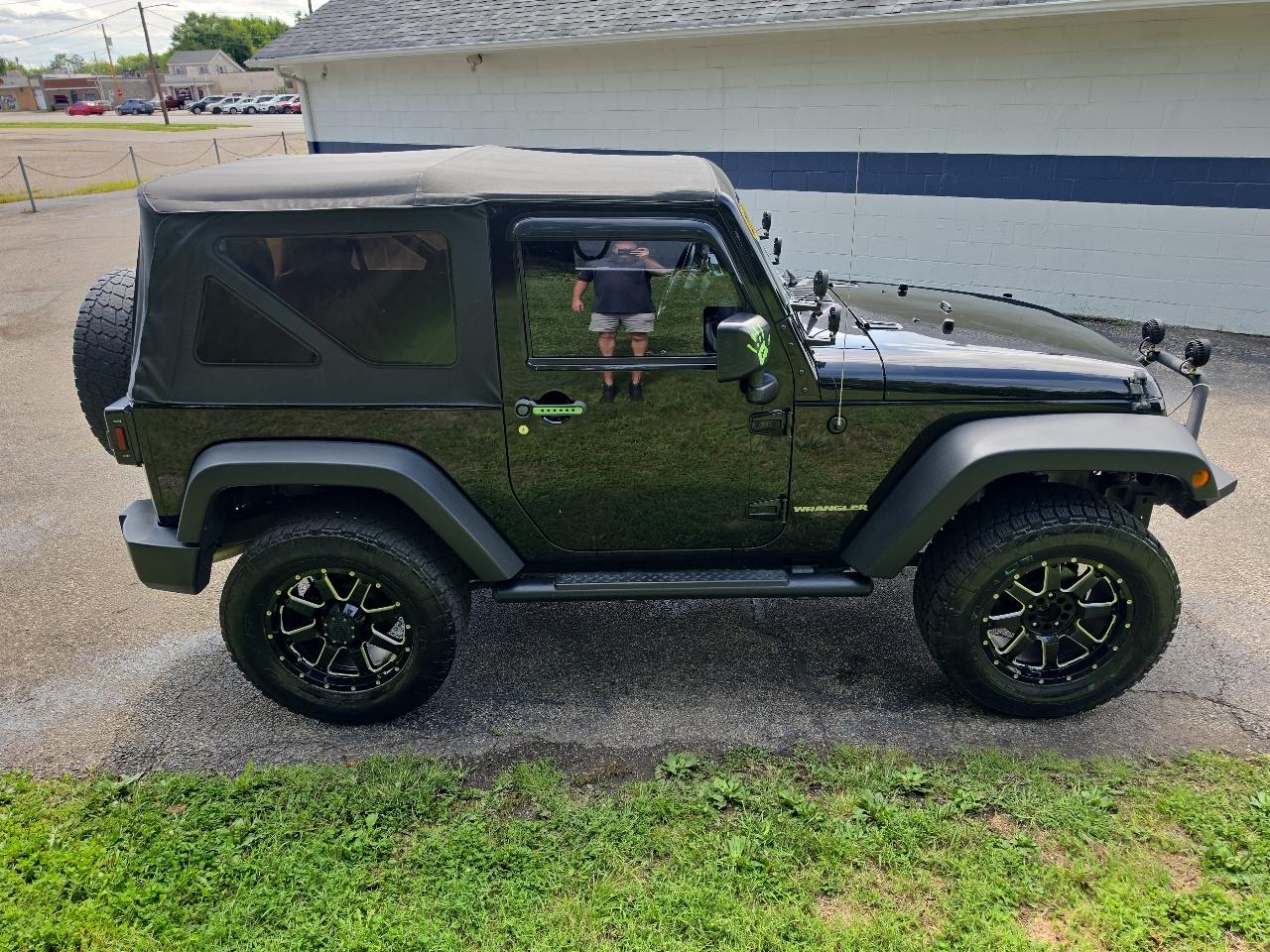 Jeep Wrangler 4WD 2dr Sport 2015