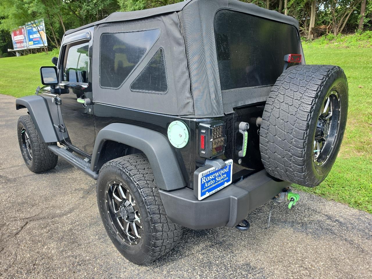 Jeep Wrangler 4WD 2dr Sport 2015