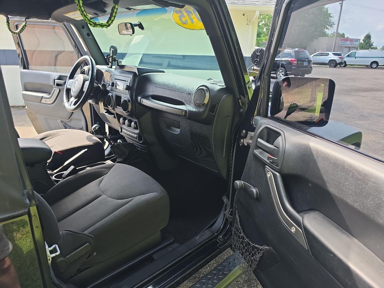 Jeep Wrangler 4WD 2dr Sport 2015