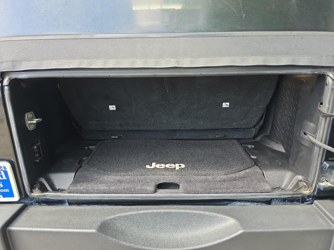 Jeep Wrangler 4WD 2dr Sport 2015