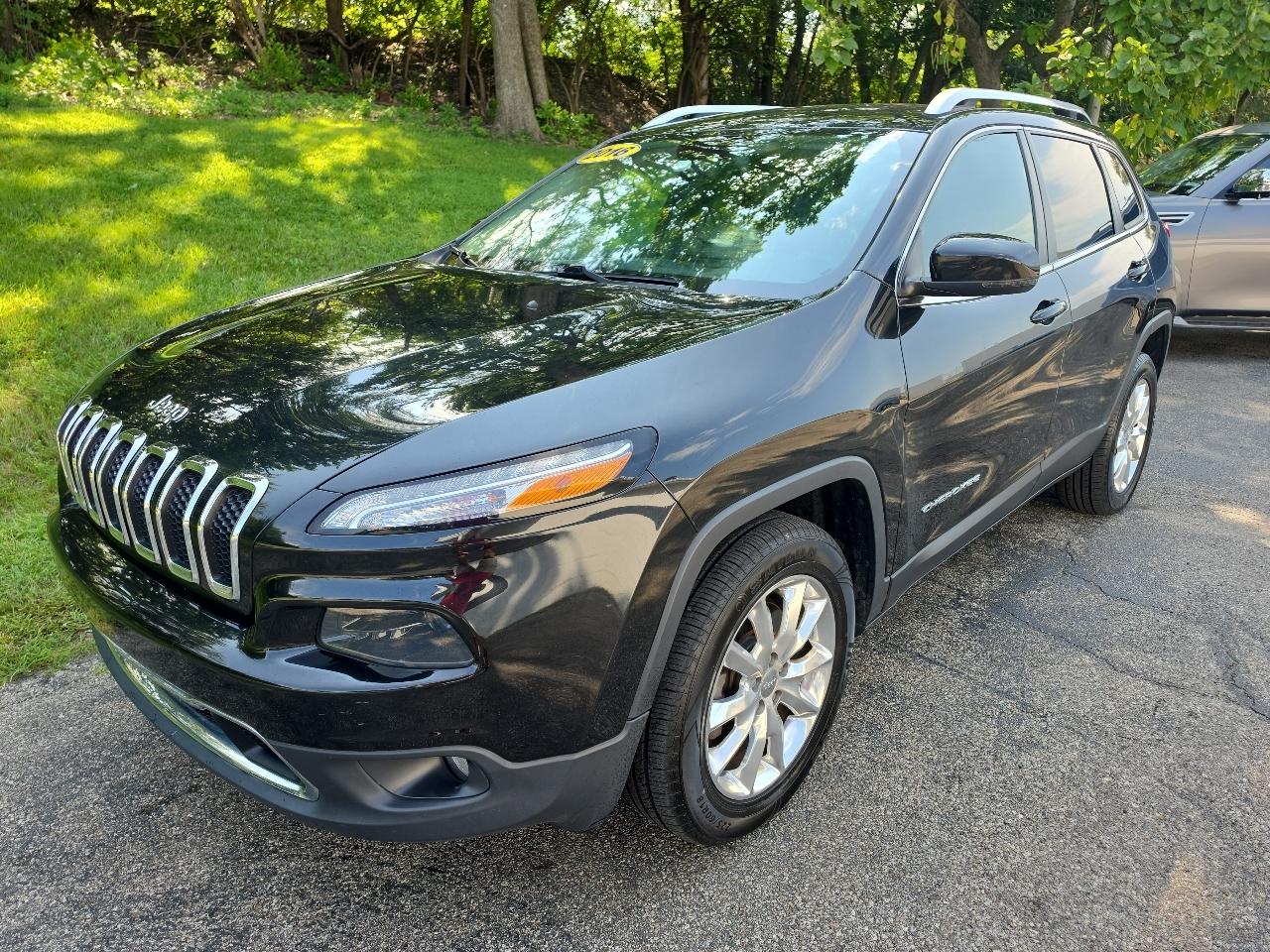 Jeep Cherokee 4WD 4dr Limited 2016