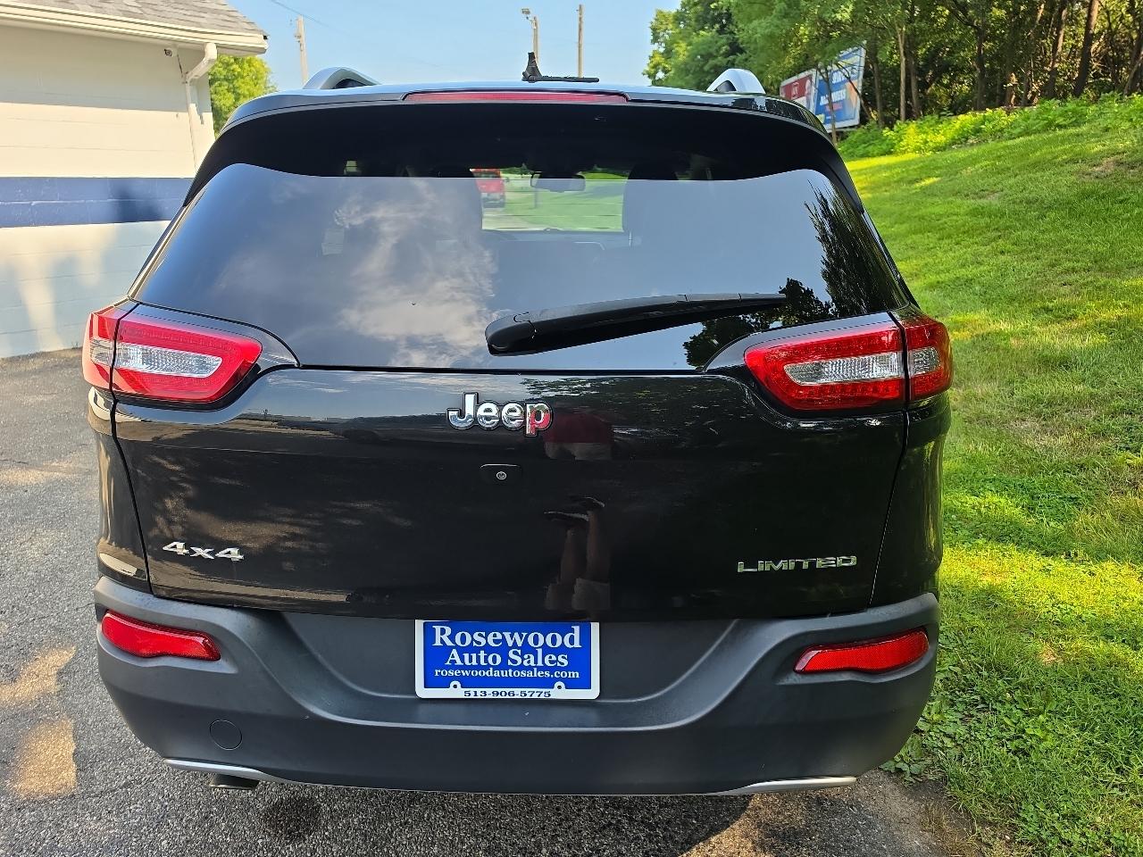Jeep Cherokee 4WD 4dr Limited 2016