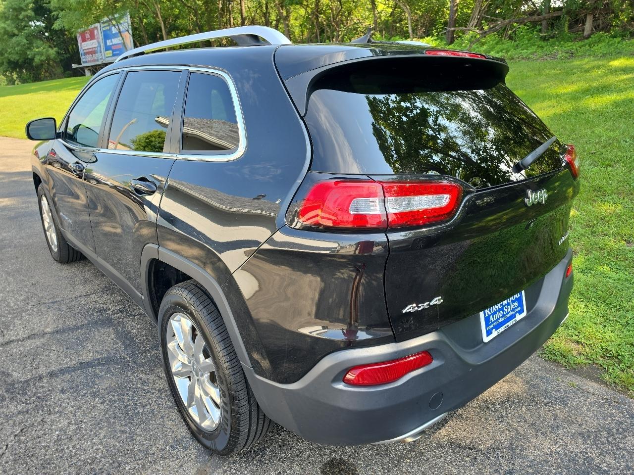 Jeep Cherokee 4WD 4dr Limited 2016
