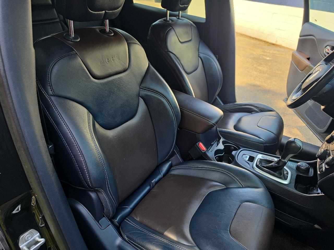 Jeep Cherokee 4WD 4dr Limited 2016