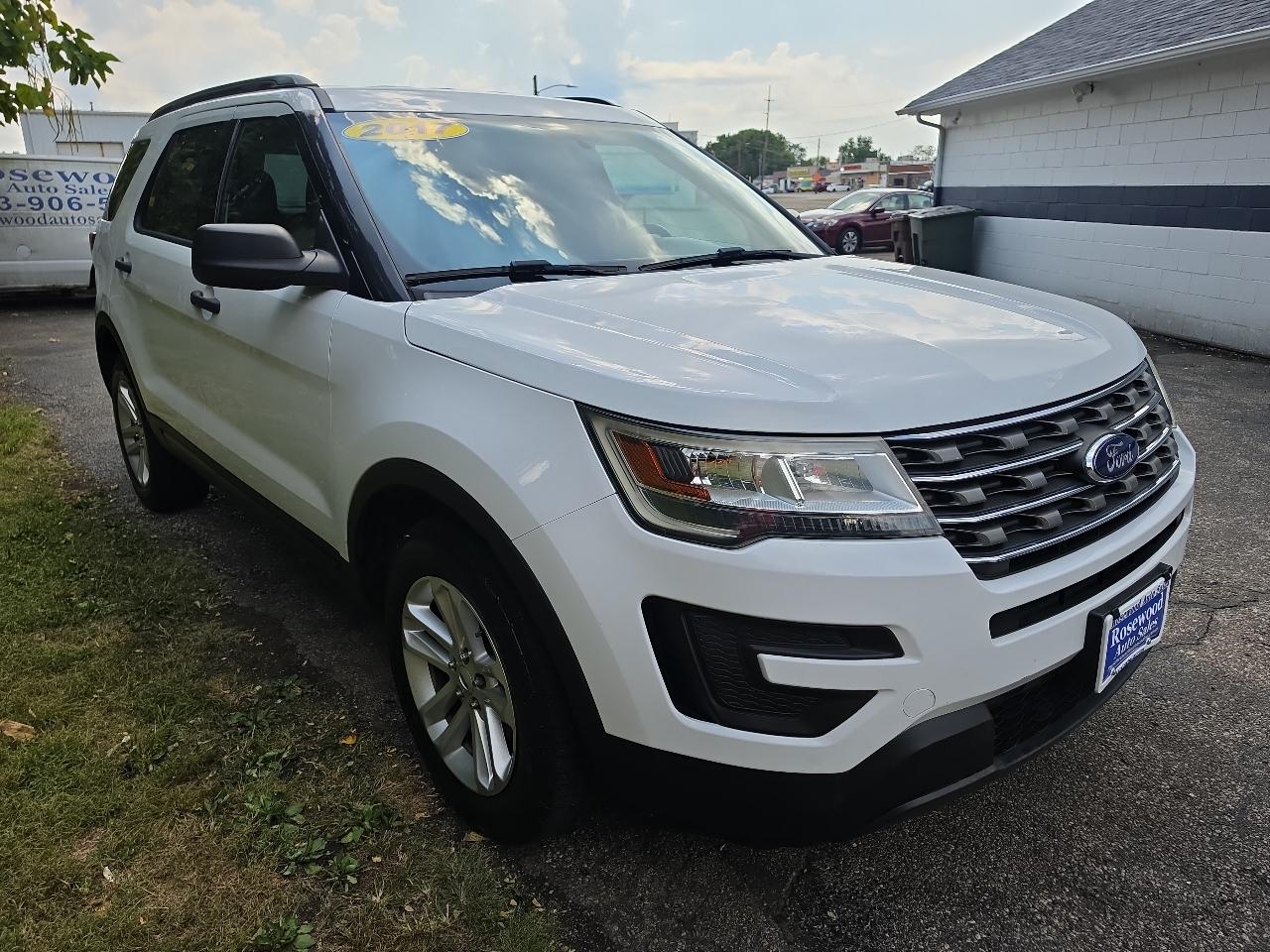Ford Explorer Base 4WD 2017