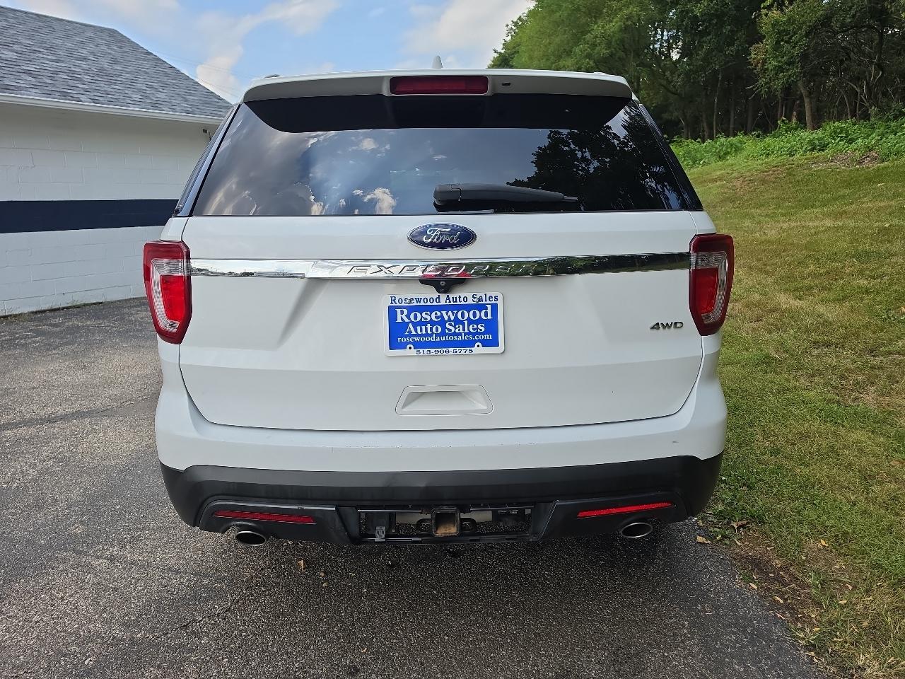 Ford Explorer Base 4WD 2017