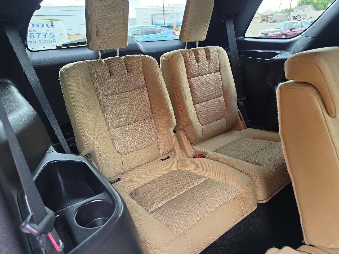 Ford Explorer Base 4WD 2017