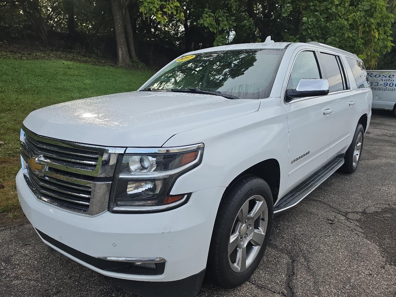 Chevrolet Suburban 4WD 4dr 1500 Premier 2017