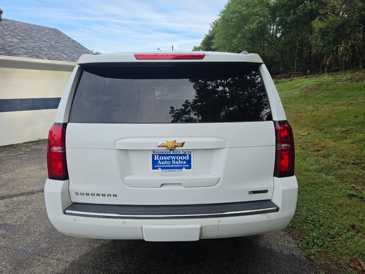 Chevrolet Suburban 4WD 4dr 1500 Premier 2017