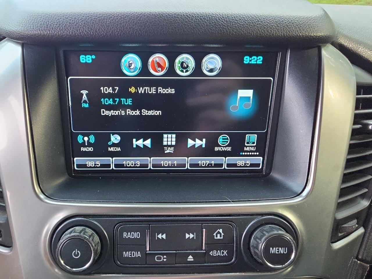 Chevrolet Suburban 4WD 4dr 1500 Premier 2017