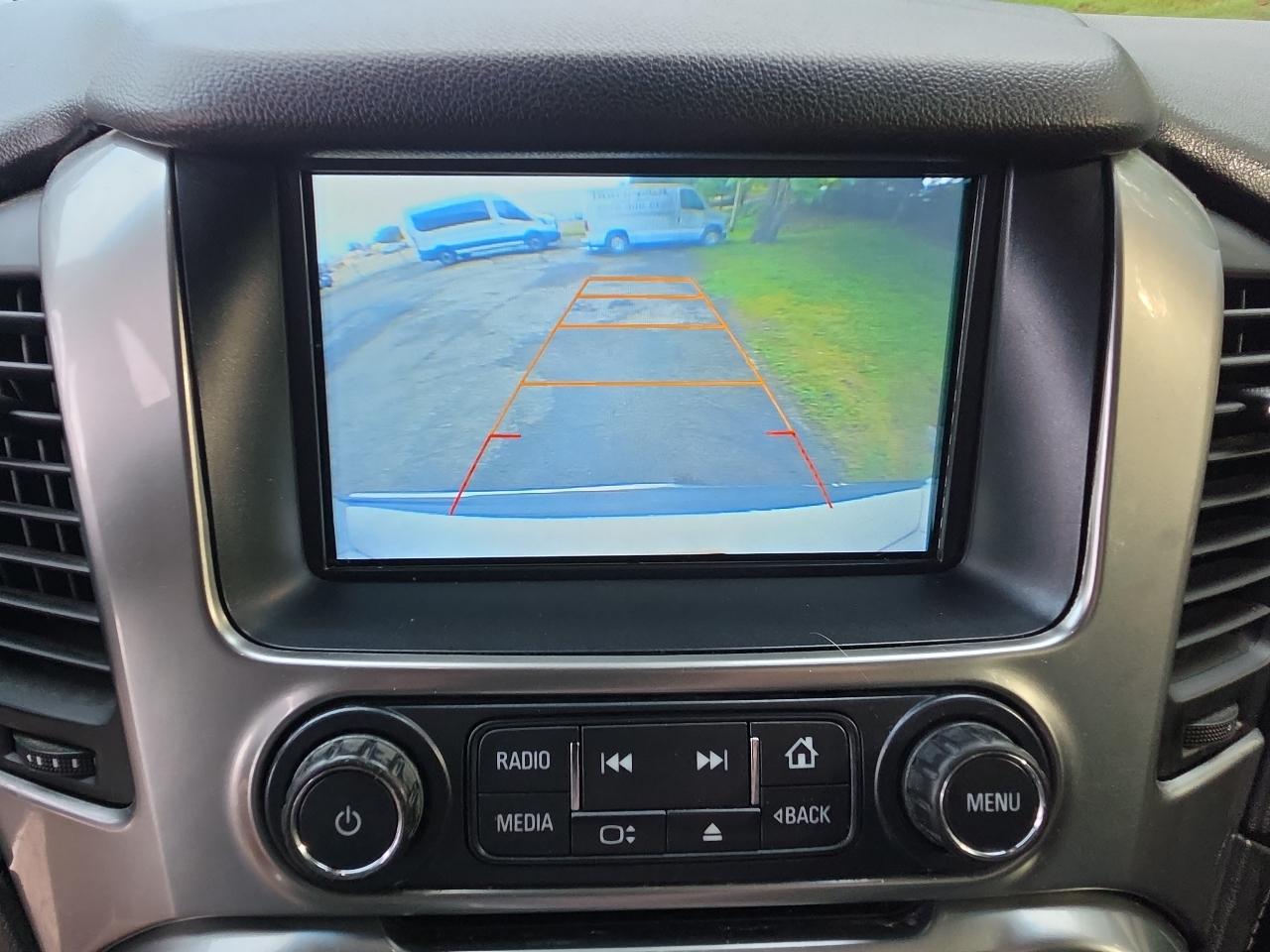Chevrolet Suburban 4WD 4dr 1500 Premier 2017