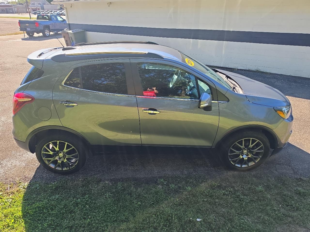 Buick Encore FWD 4dr Sport Touring 2019