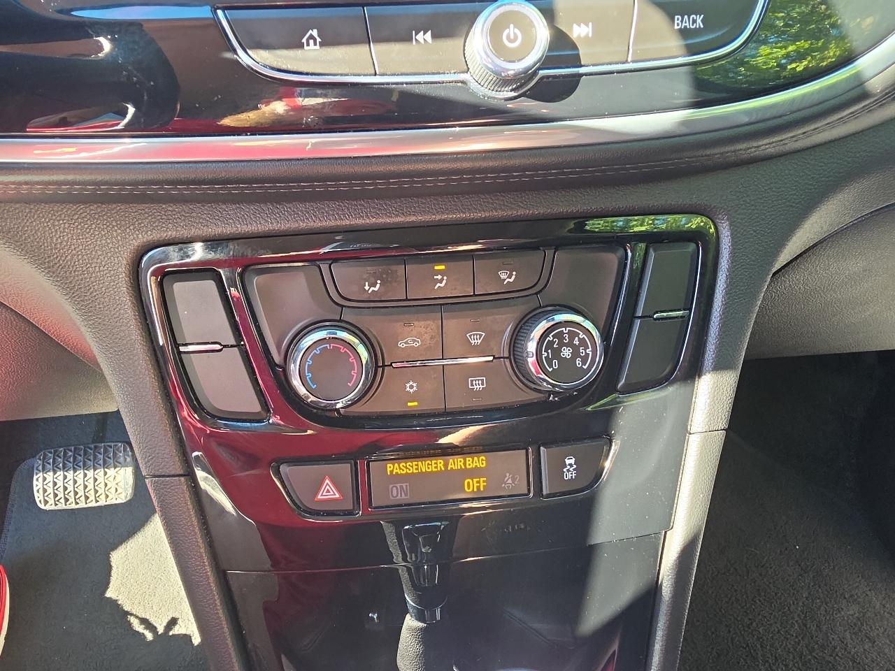 Buick Encore FWD 4dr Sport Touring 2019