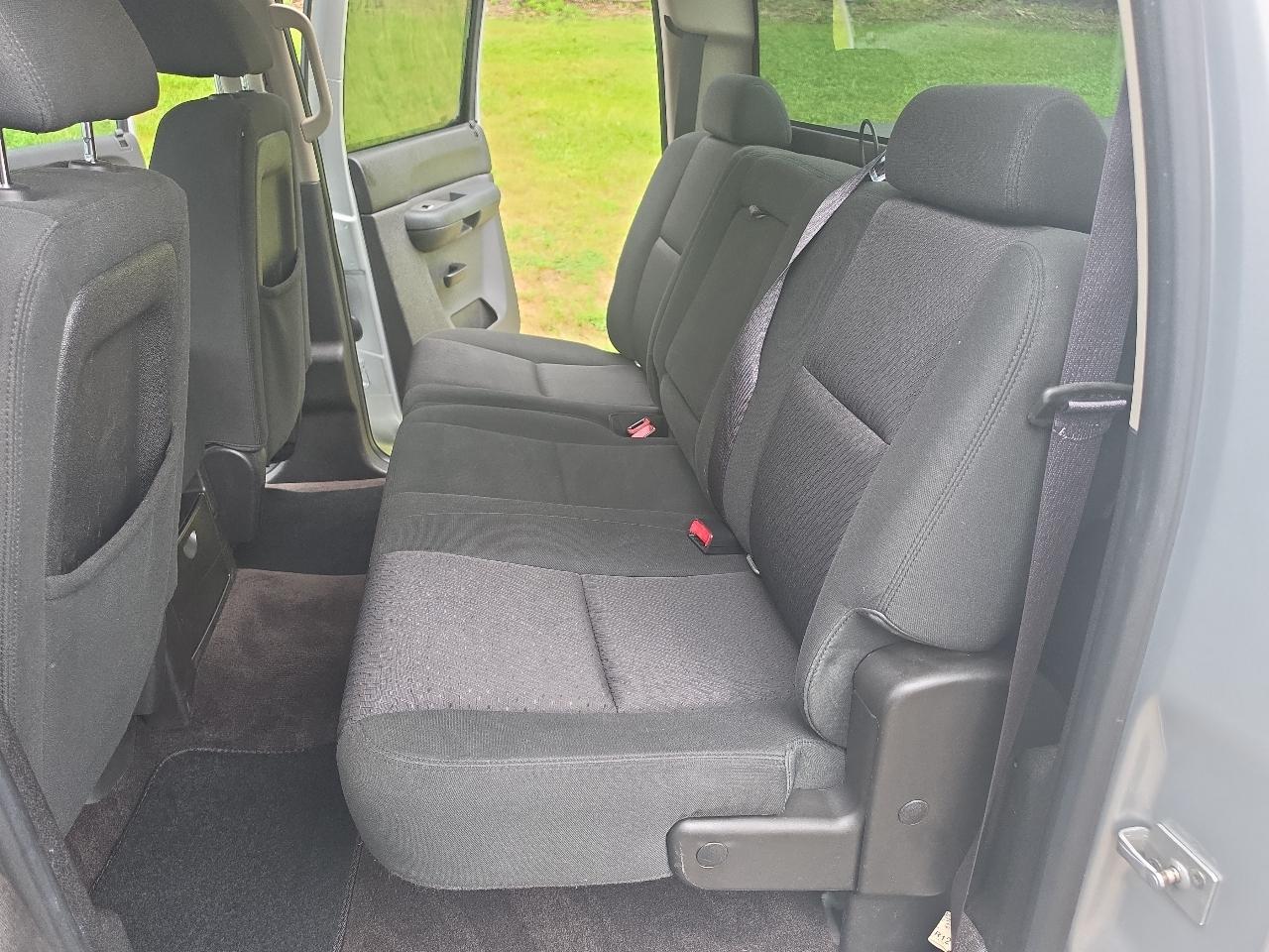 Chevrolet Silverado 1500 2WD Crew Cab 143.5" LT 2012