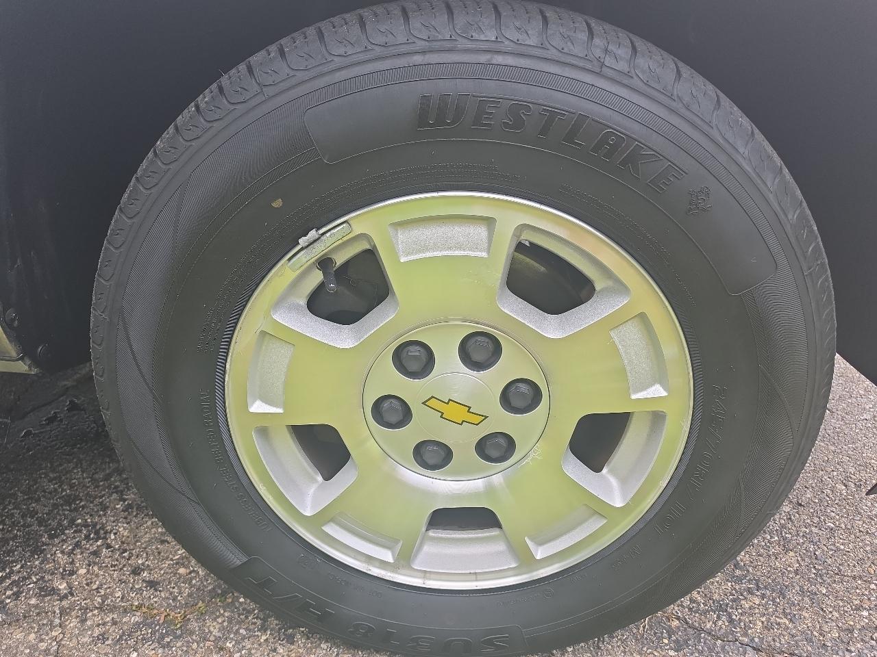 Chevrolet Silverado 1500 2WD Crew Cab 143.5" LT 2012