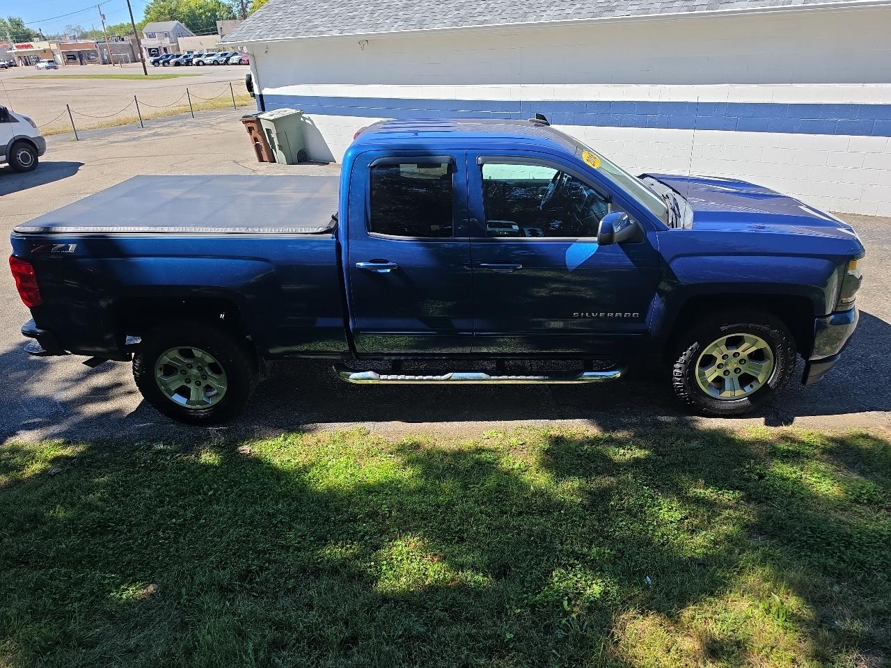 Chevrolet Silverado 1500 4WD Double Cab 143.5" LT w/2LT 2018