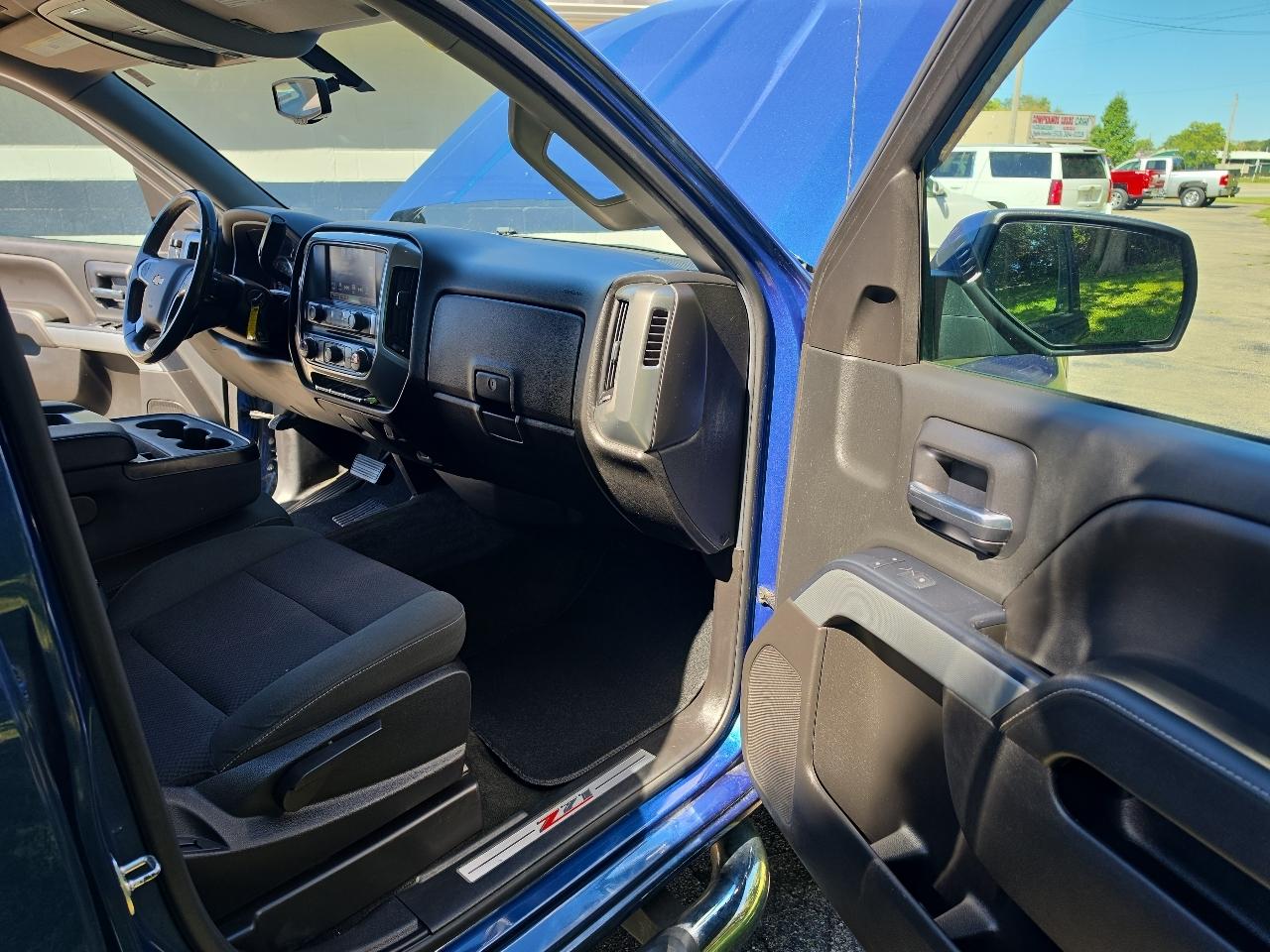 Chevrolet Silverado 1500 4WD Double Cab 143.5" LT w/2LT 2018