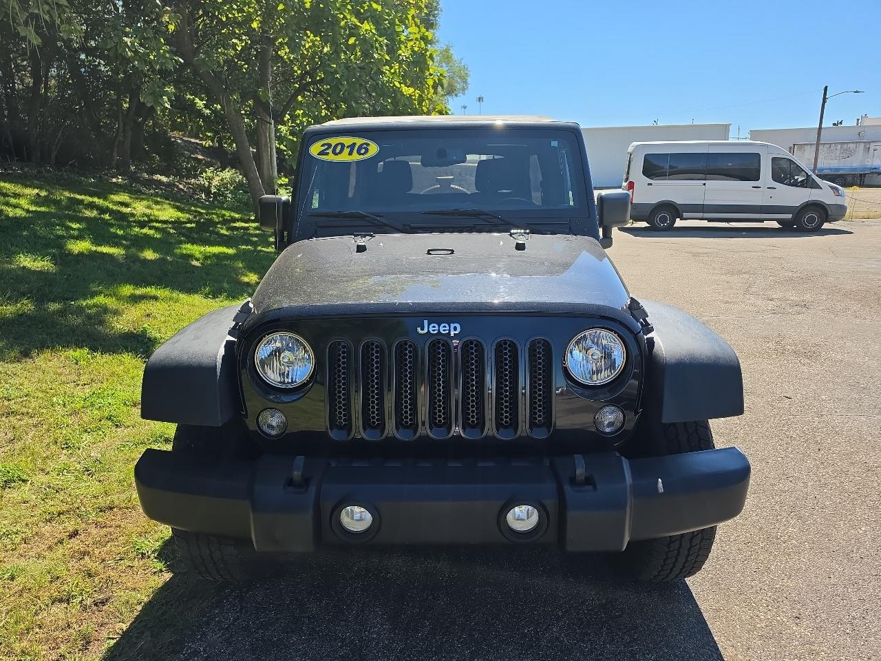 Jeep Wrangler Unlimited 4WD 4dr Sport 2016