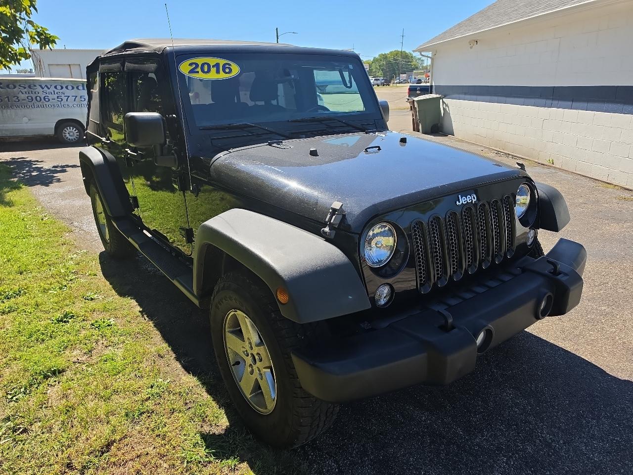 Jeep Wrangler Unlimited 4WD 4dr Sport 2016
