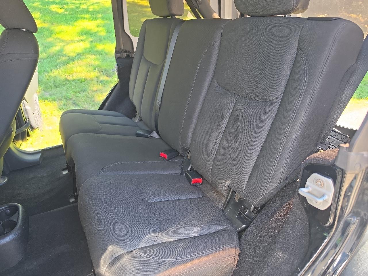 Jeep Wrangler Unlimited 4WD 4dr Sport 2016