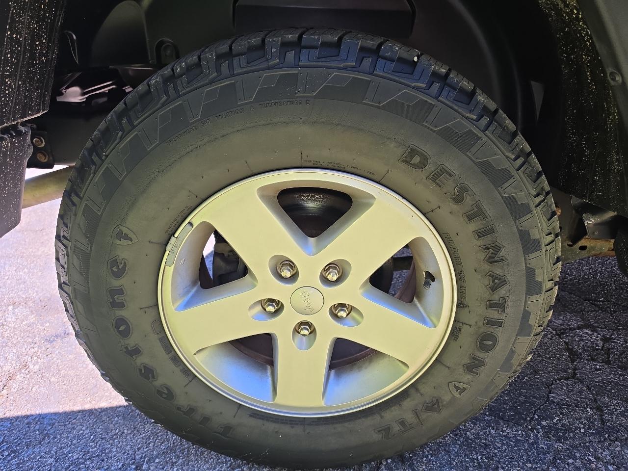 Jeep Wrangler Unlimited 4WD 4dr Sport 2016
