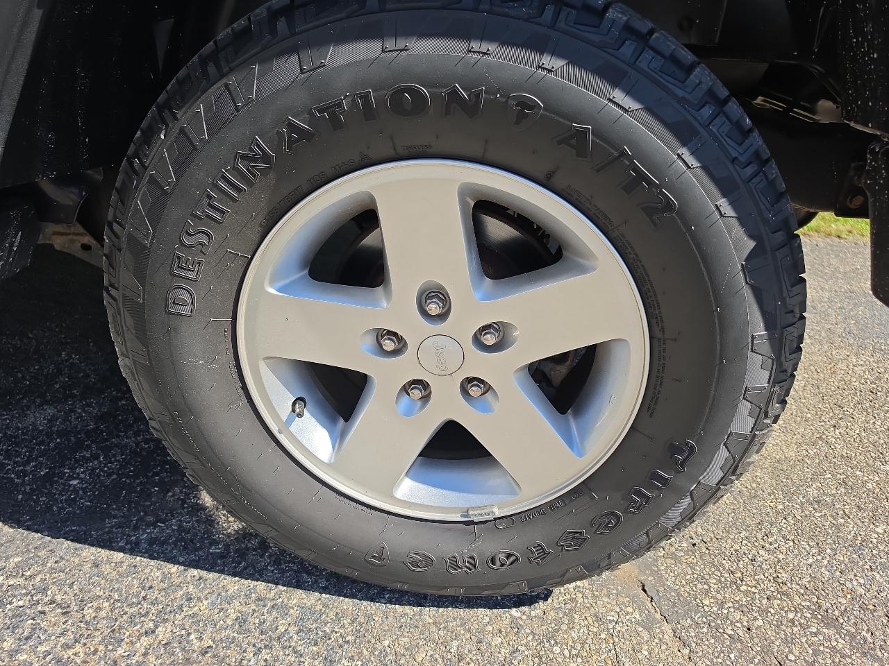 Jeep Wrangler Unlimited 4WD 4dr Sport 2016