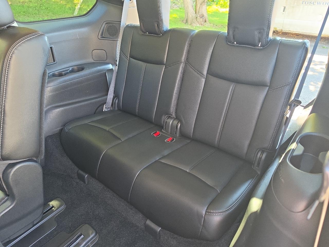Nissan Pathfinder 4x4 SL 2017