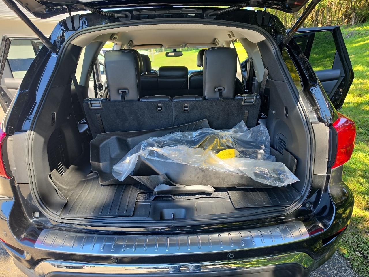 Nissan Pathfinder 4x4 SL 2017