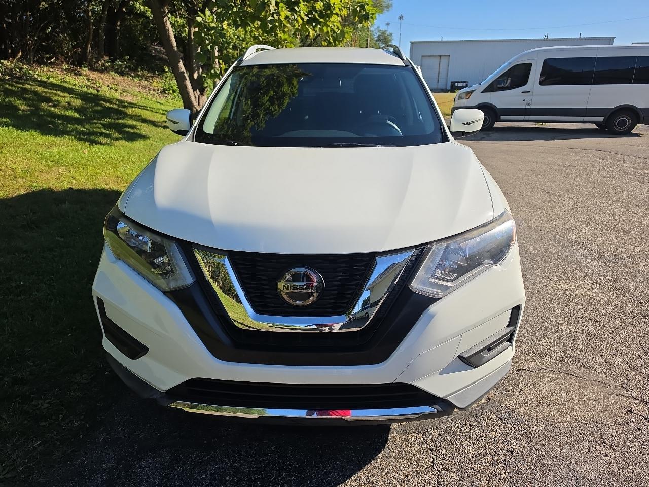 Nissan Rogue FWD SV 2020