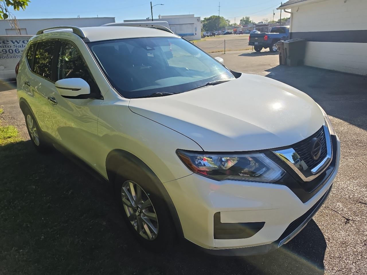 Nissan Rogue FWD SV 2020