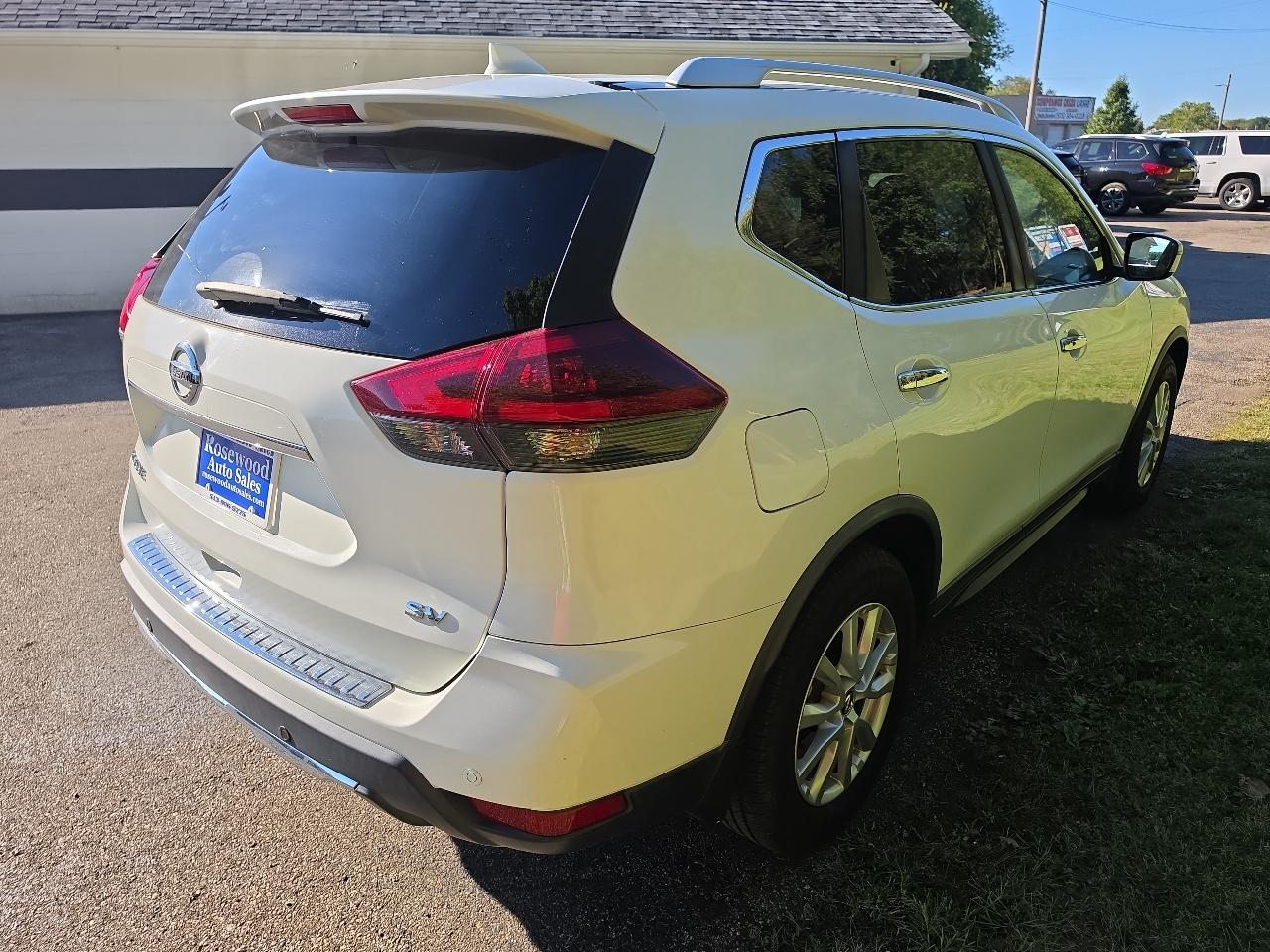 Nissan Rogue FWD SV 2020