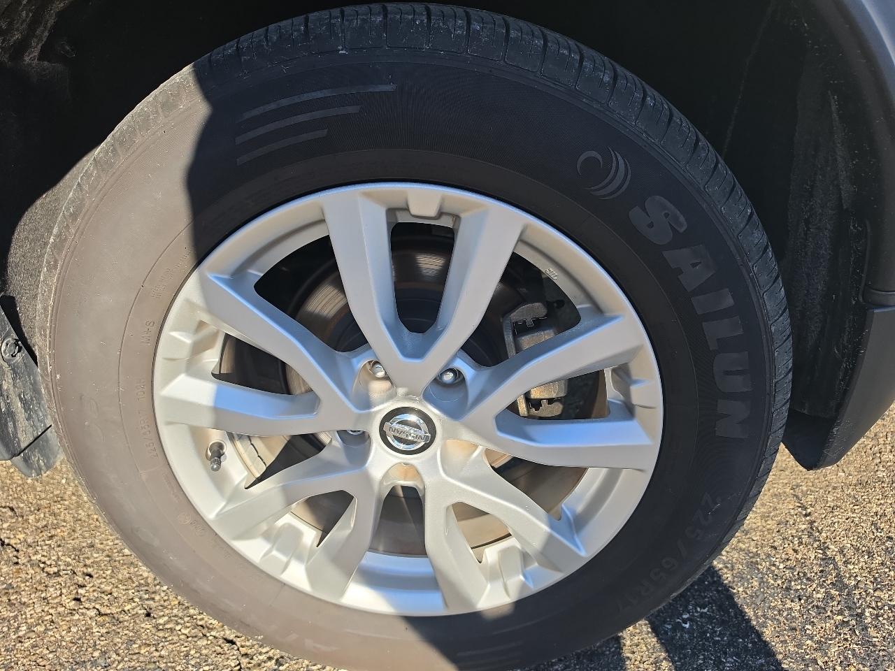 Nissan Rogue FWD SV 2020